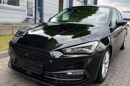 Seat Leon 90.000 km 17.300 &euro; Bochum 44795