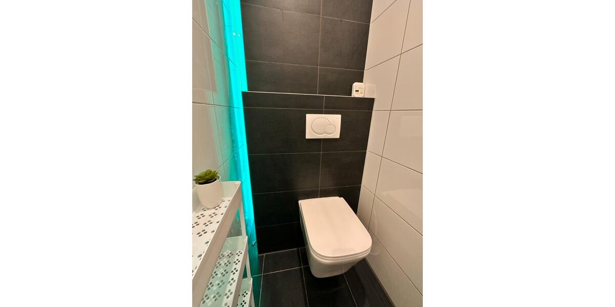 Etagenwohnung Düsseldorf Oberbilk - 2 Zimmer, 36 m&sup2;, 820&euro; | Angebot:26614532