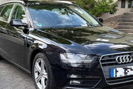 Audi A4 263.000 km 6.400 &euro; Remscheid 42853