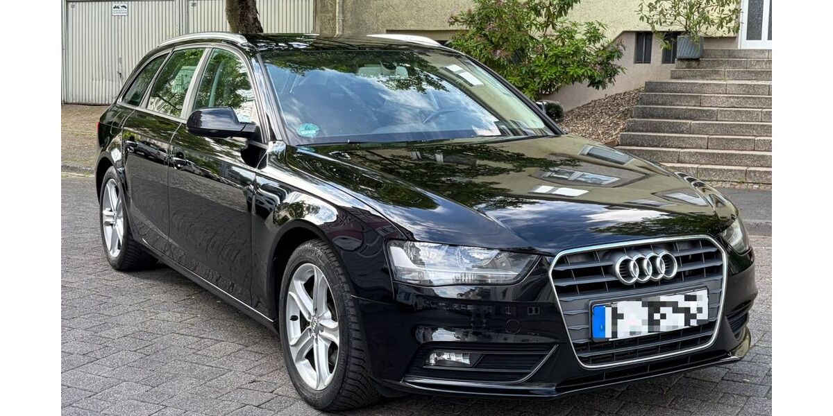 Audi A4 263.000 km 6.400 &euro; Remscheid 42853