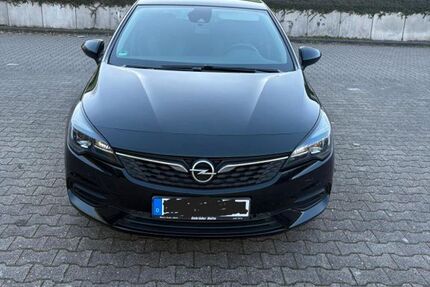 Opel Astra 94.000 km 11.299 &euro; Hagen 58099