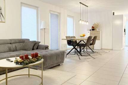 Wohnung Langenfeld - 3 Zimmer, 111 m&sup2;, 1.550&euro; | Angebot:24393332