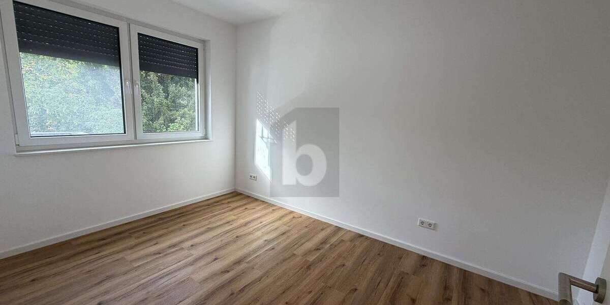 Etagenwohnung Düsseldorf Stadtbezirk 8 - 3 Zimmer, 80 m&sup2;, 1.400&euro; | Angebot:26663907