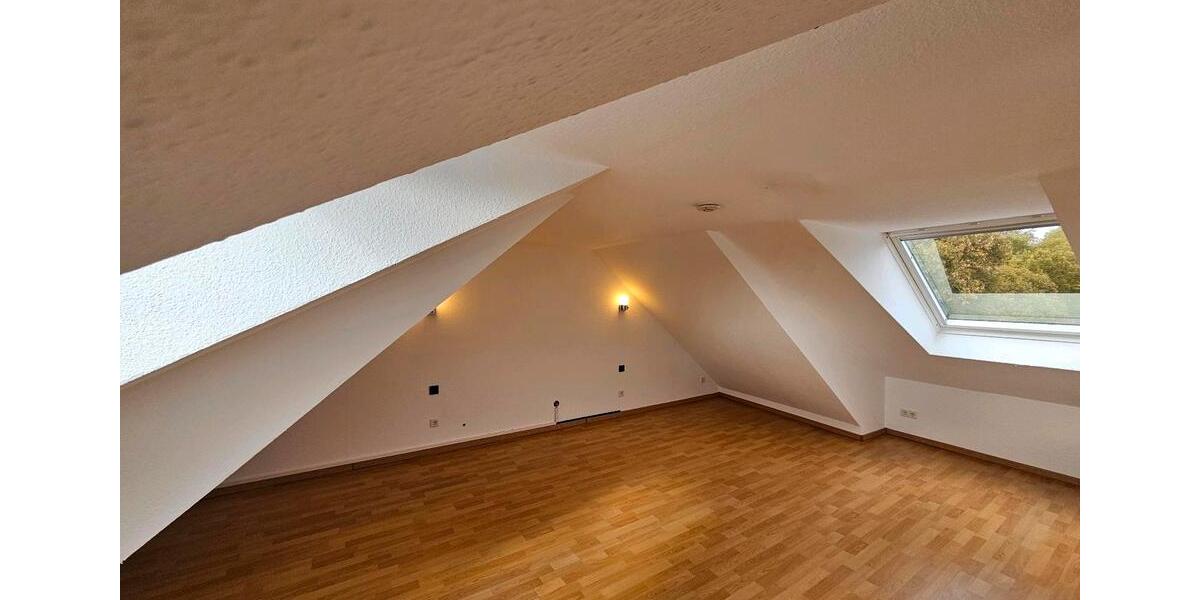 Maisonettenwohnung Remscheid Lüttringhausen - 2 Zimmer, 80 m&sup2;, 720&euro; | Angebot:26532649