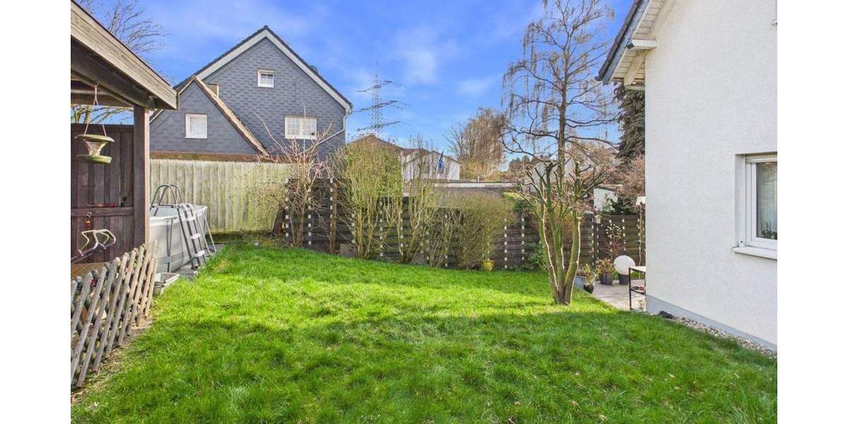 Doppelhaushälfte Solingen Burg - 6 Zimmer, 125 m&sup2;, 475.000&euro; | Angebot:25800879