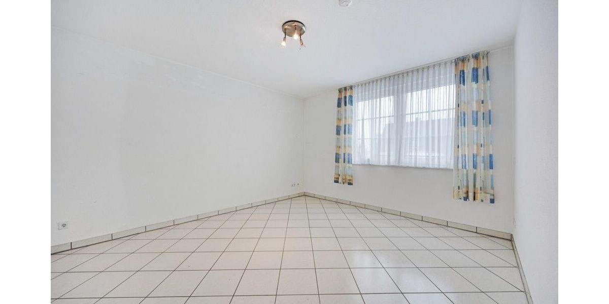 Großzügige ETW mit Blick ins Grüne - Etagenwohnung Wermelskirchen / Stumpf Dabringhausen | Angebot:25361154