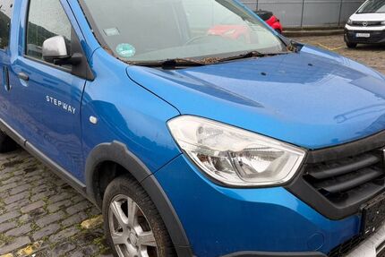Dacia Dokker 136.000 km 4.600 &euro; wuppertal 42285