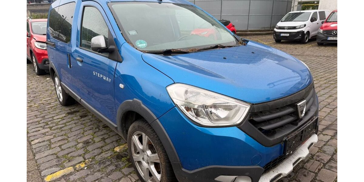 Dacia Dokker 136.000 km 4.600 &euro; wuppertal 42285