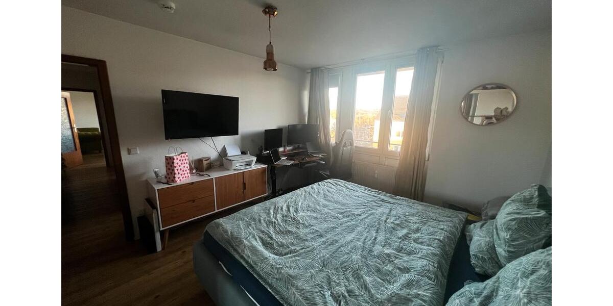 Etagenwohnung Düsseldorf Stadtbezirk 6 - 2 Zimmer, 65 m&sup2;, 1.500&euro; | Angebot:25790484