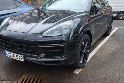 Porsche Cayenne 146.000 km 49.000 &euro; DÜSSELDORF 40210