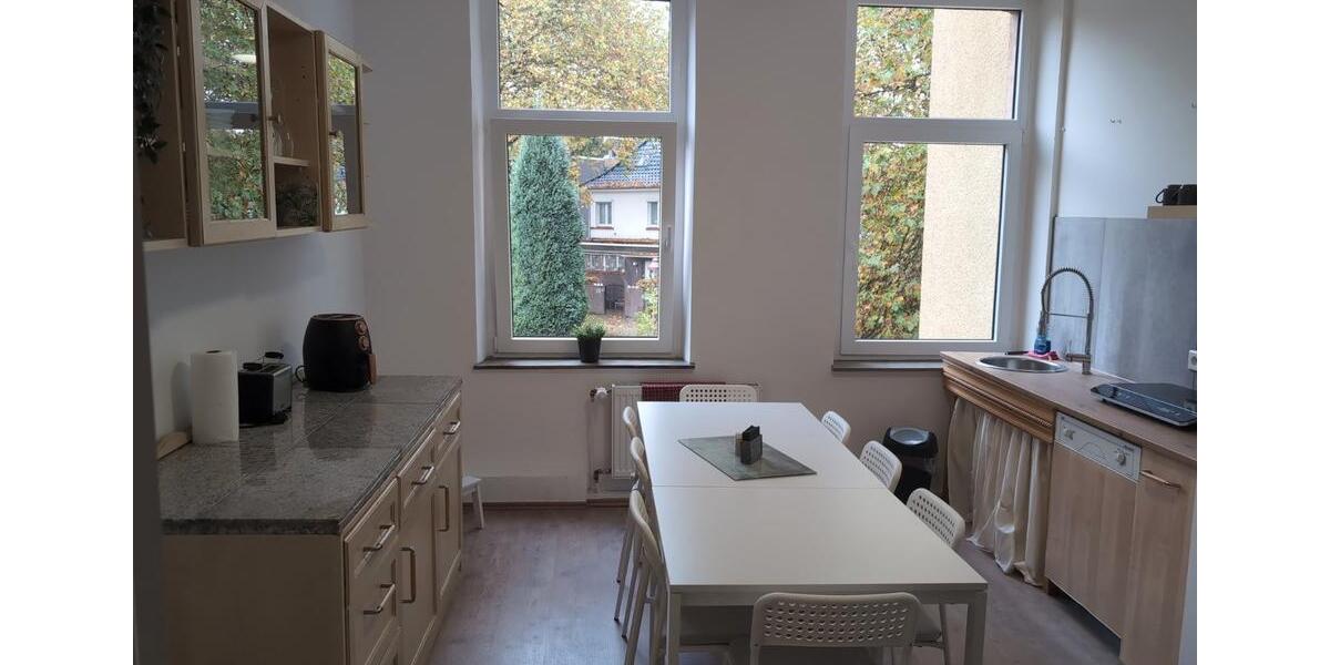 Etagenwohnung Gelsenkirchen Rotthausen - 5 Zimmer, 140 m&sup2;, 1.810&euro; | Angebot:26479977