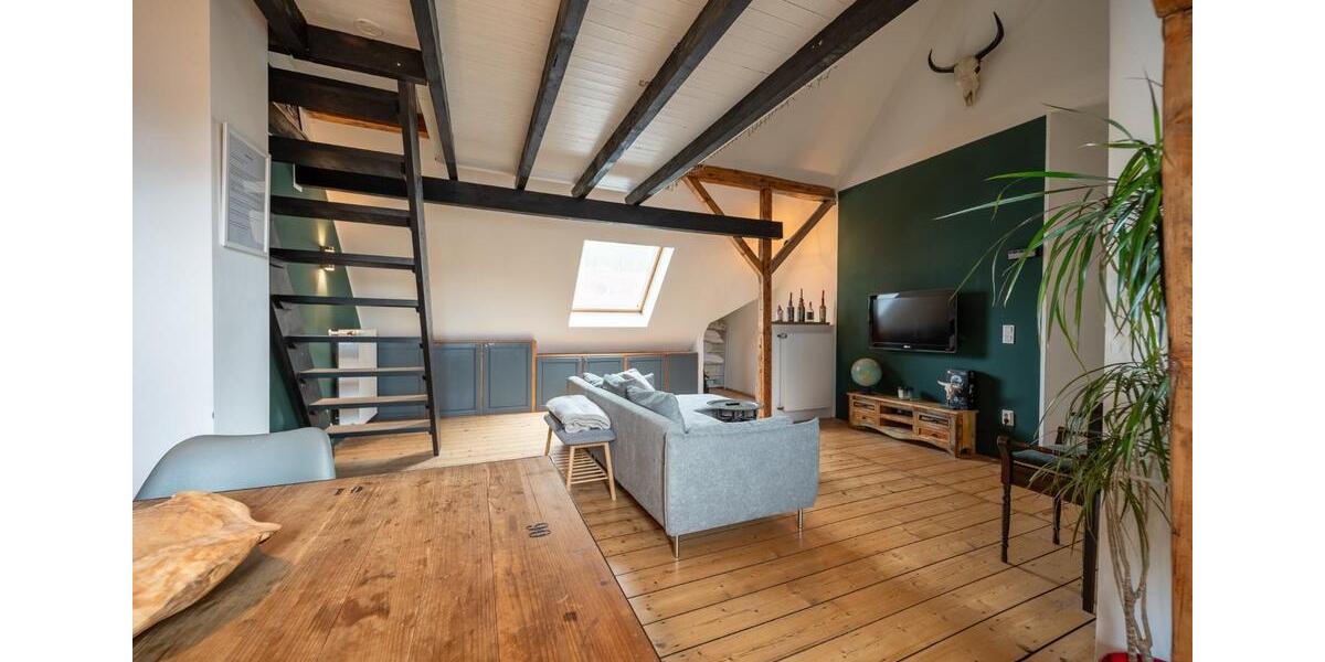 Dachgeschoßwohnung Essen Stadtbezirk VIII - 1 Zimmer, 45 m&sup2;, 1.000&euro; | Angebot:25811942