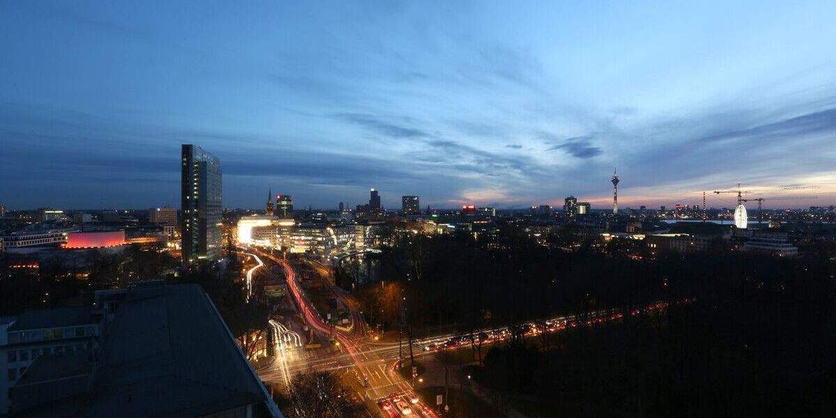 Etagenwohnung Düsseldorf Pempelfort - 3 Zimmer, 138 m&sup2;, 1.980&euro; | Angebot:25802607