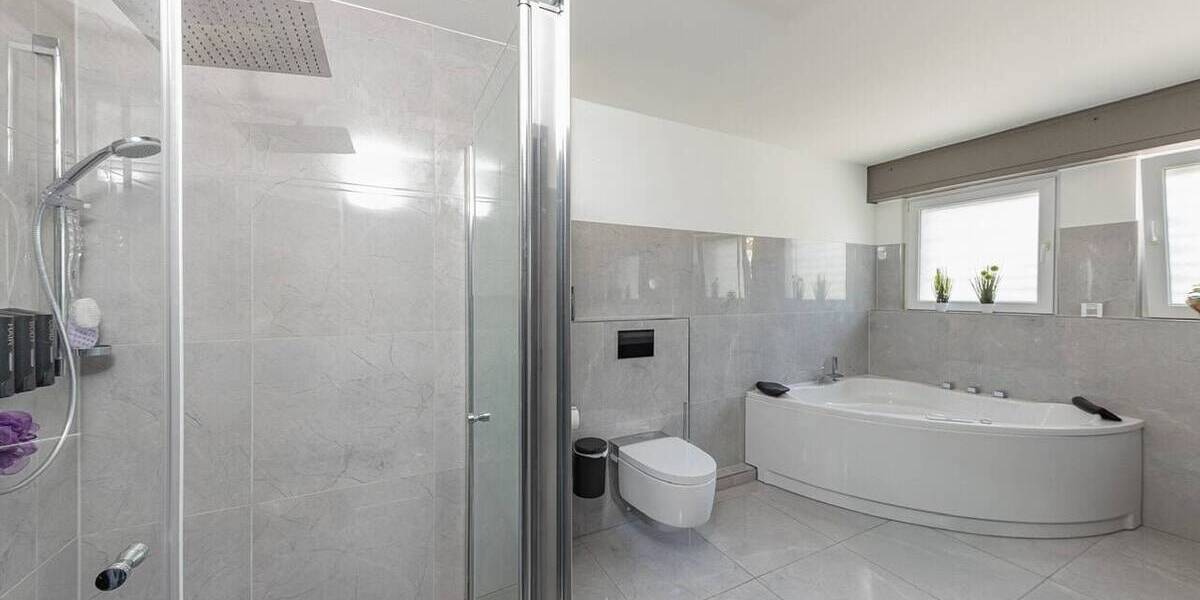 Reihenmittelhaus Gevelsberg - 6 Zimmer, 135 m&sup2;, 469.000&euro; | Angebot:25675602