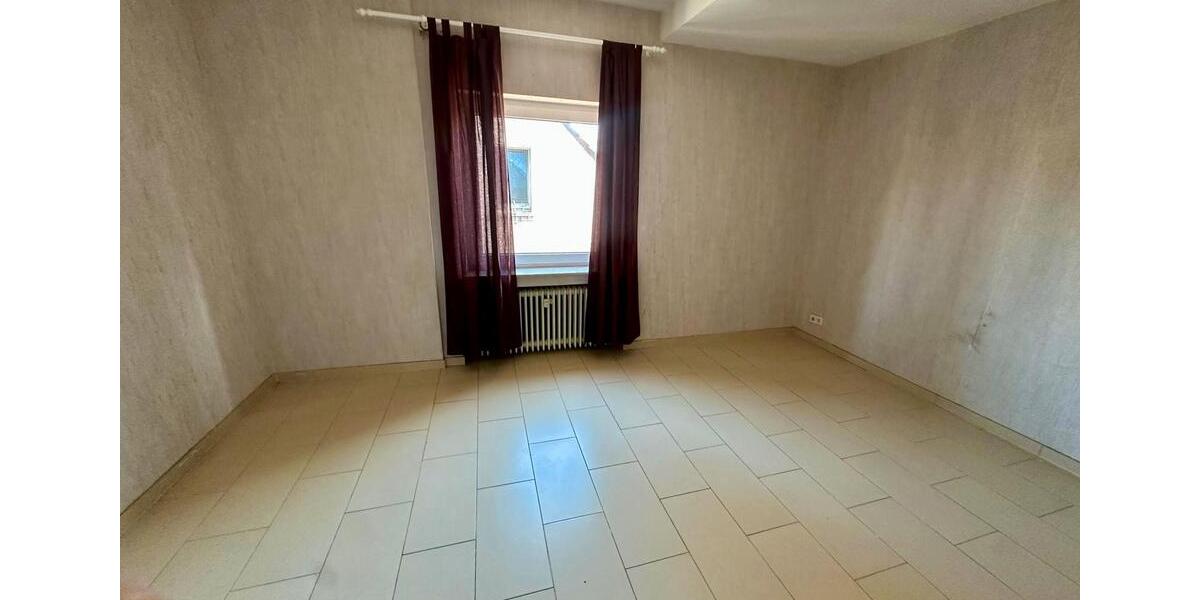 Etagenwohnung Solingen Wald - 4 Zimmer, 115 m&sup2;, 1.150&euro; | Angebot:25930808