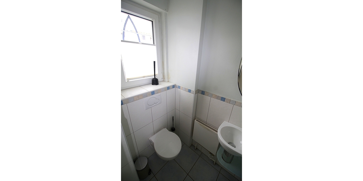 Klassisches, gut gepflegtes Reihenmittelhaus mit schönem Garten und Garage. Top Lage von Witzhelden! - Einfamilienhaus Leichlingen / Witzhelden Witzhelden | Angebot:25920125