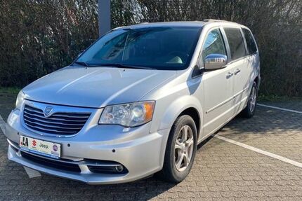 Lancia Voyager 168.000 km 15.900 &euro; Langenfeld 40764