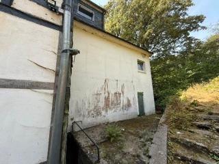 Mehrfamilienhaus, Wohnhaus Velbert Langenberg - 10 Zimmer, 200 m&sup2;, 120.000&euro; | Angebot:27168567