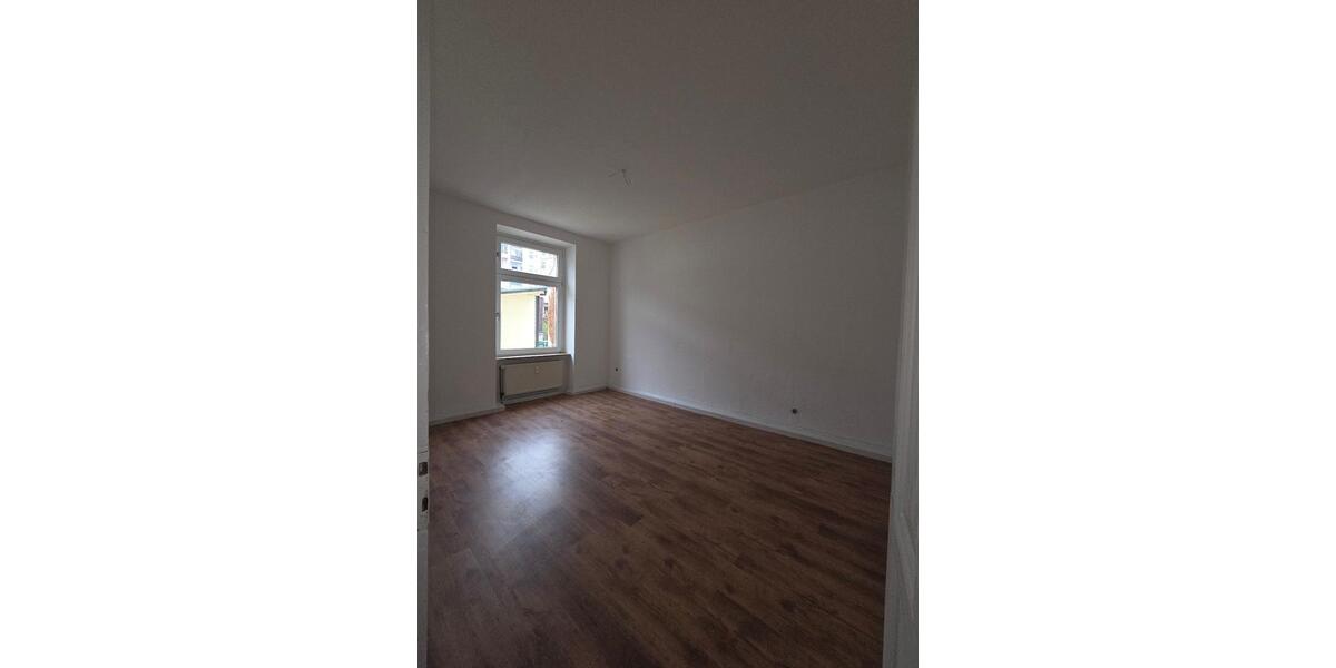 Etagenwohnung Wuppertal Gemarkung Langerfeld - 3 Zimmer, 70 m&sup2;, 600&euro; | Angebot:25712282