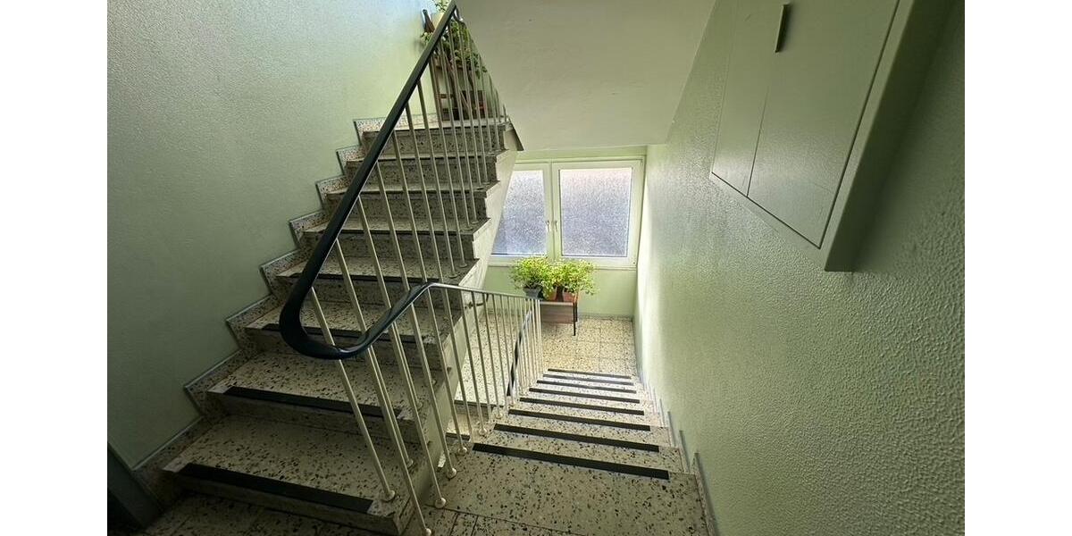 Etagenwohnung Essen Stadtkern - 2 Zimmer, 49 m&sup2;, 410&euro; | Angebot:26638424