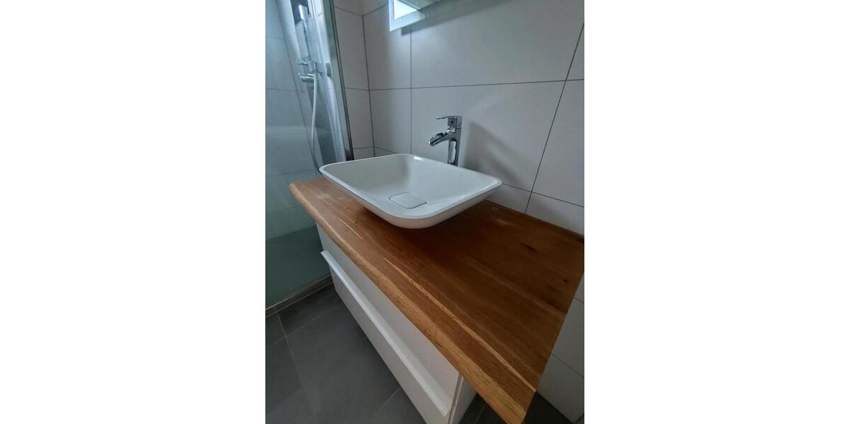 Erdgeschoßwohnung Wuppertal Gemarkung Elberfeld - 3 Zimmer, 84 m&sup2;, 1.250&euro; | Angebot:26554332