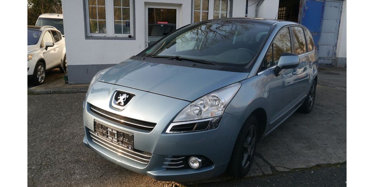 Peugeot 5008 70.000 km 5.200 &euro; Wuppertal 42329