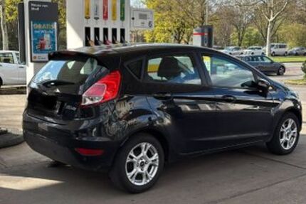 Ford Fiesta 127.000 km 5.299 &euro; Herne 44623
