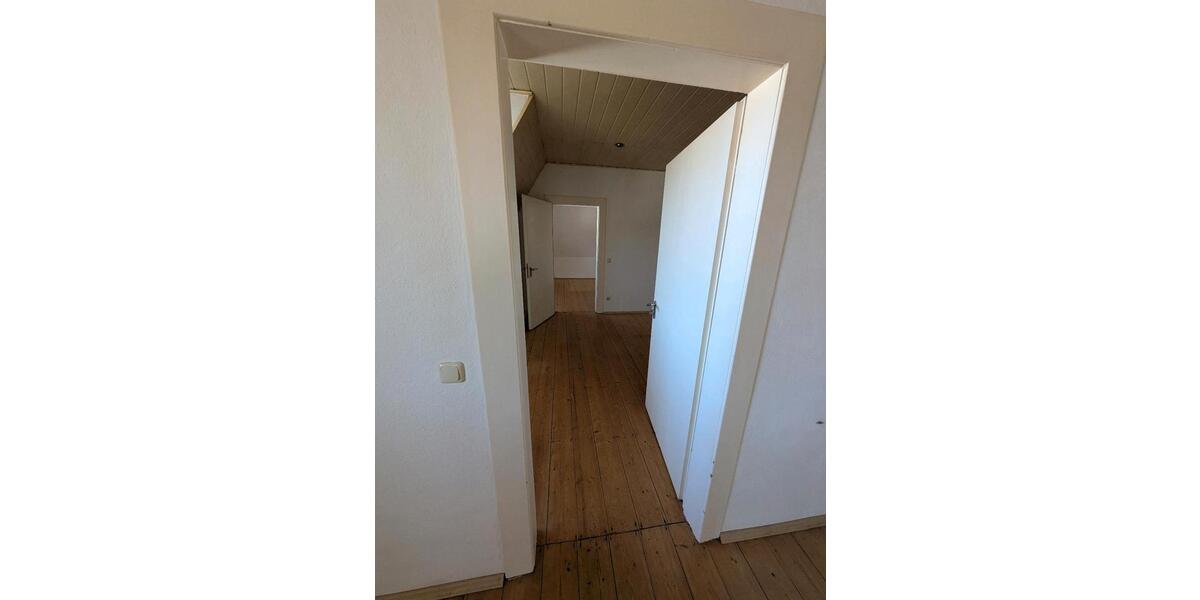 Etagenwohnung Velbert Langenberg - 3 Zimmer, 75 m&sup2;, 495&euro; | Angebot:26560440