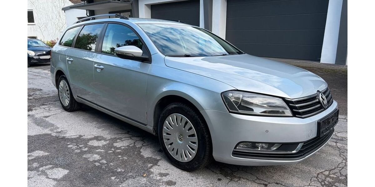 VW Passat 329.000 km 3.700 &euro; Solingen 42657