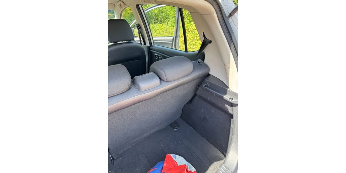 Hyundai i10 190.000 km 1.500 &euro; Essen 45143