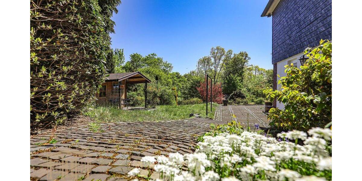 Einfamilienhaus Wuppertal Cronenberg - 4 Zimmer, 132 m&sup2;, 595.000&euro; | Angebot:26804209