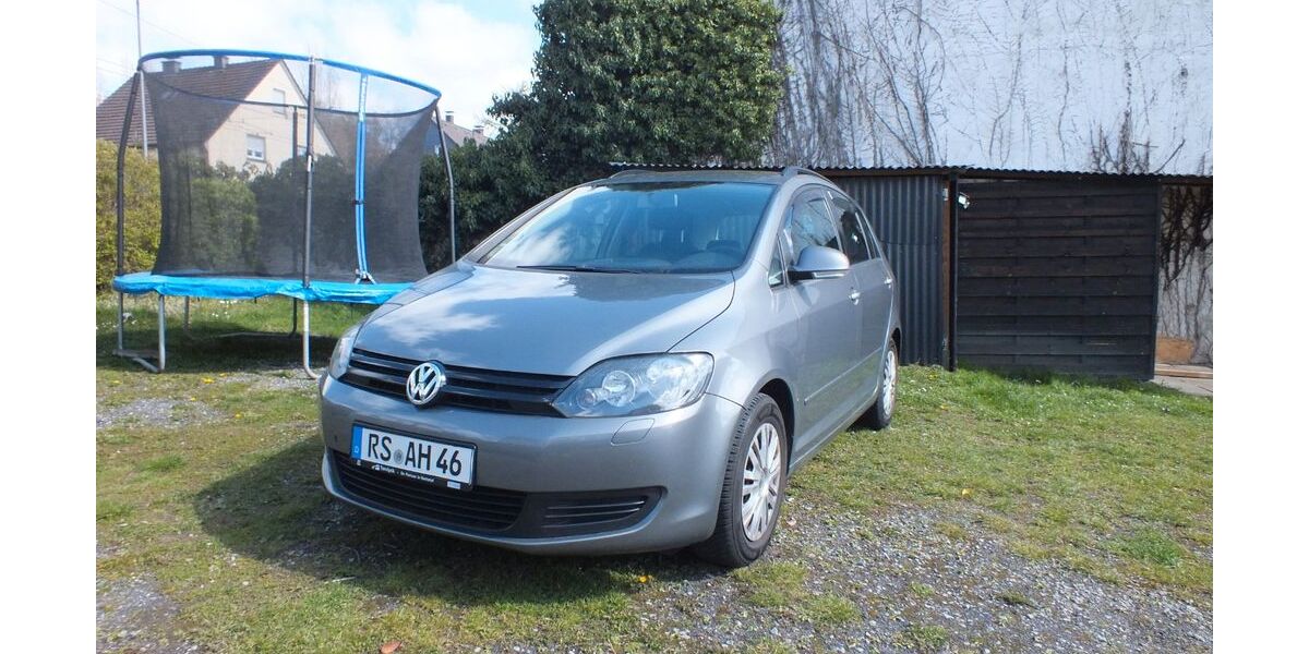 VW Golf Plus 253.000 km 2.700 &euro; Solingen 42655