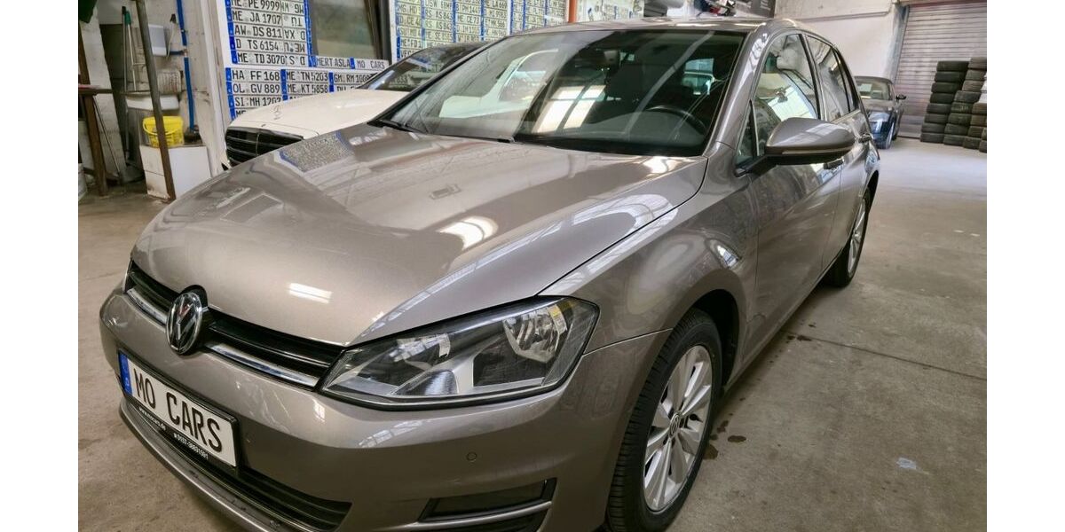 VW Golf 57.000 km 12.990 &euro; Ratingen 40878