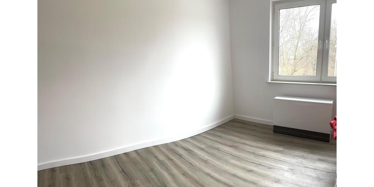 Etagenwohnung Essen Stadtbezirk IV - 1 Zimmer, 60 m&sup2;, 650&euro; | Angebot:25962503