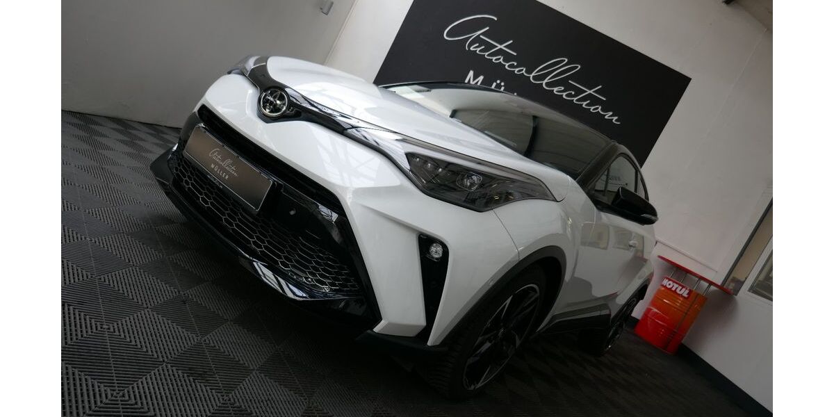 Toyota C-HR 10.250 km 28.696 &euro; Remscheid 42897
