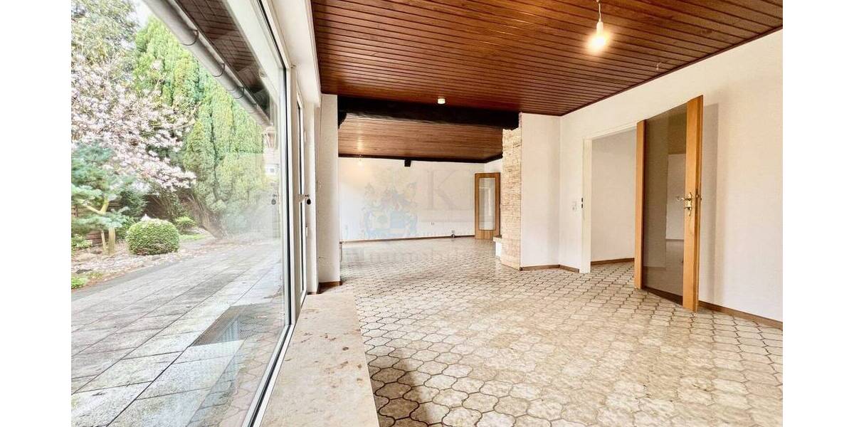 Etagenwohnung Essen Burgaltendorf - 6 Zimmer, 197 m&sup2;, 570.000&euro; | Angebot:26053311