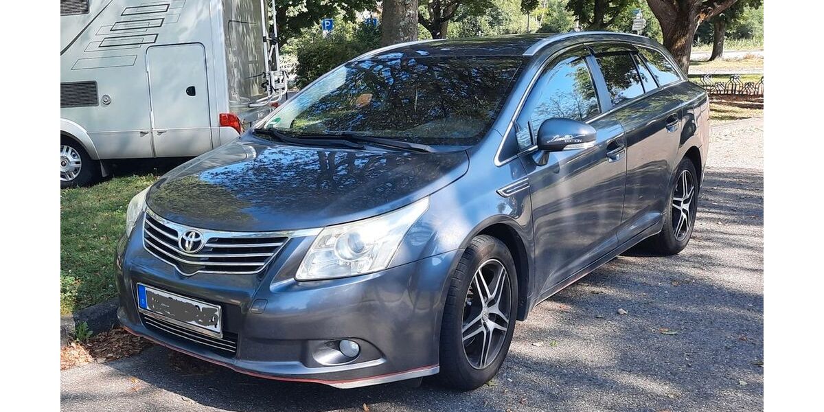 Toyota Avensis 271.000 km 3.000 &euro; Gelsenkirchen 45897