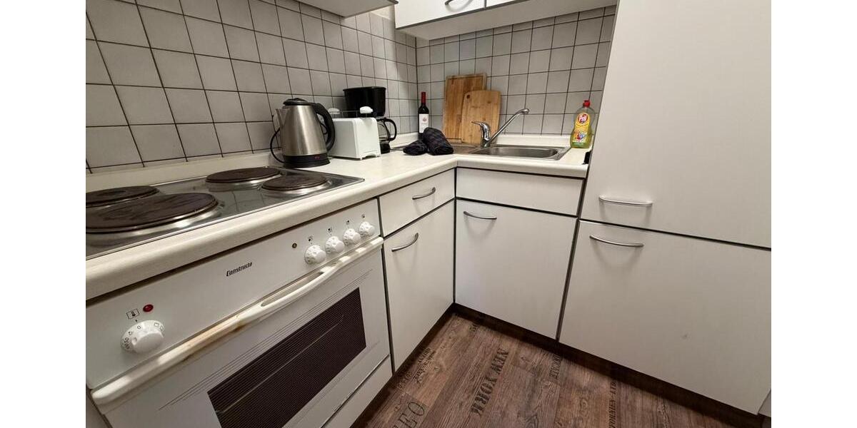 Etagenwohnung Essen Stadtkern - 1.5 Zimmer, 33 m&sup2;, 749&euro; | Angebot:26022706