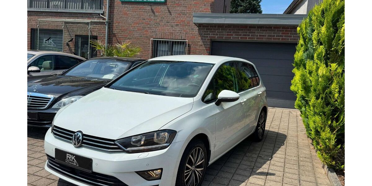 VW Golf Sportsvan 29.700 km 13.999 &euro; Solingen 42651