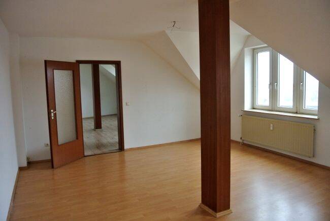 Etagenwohnung Mülheim an der Ruhr Mitte-Ost - 3 Zimmer, 98 m&sup2;, 650&euro; | Angebot:26093761
