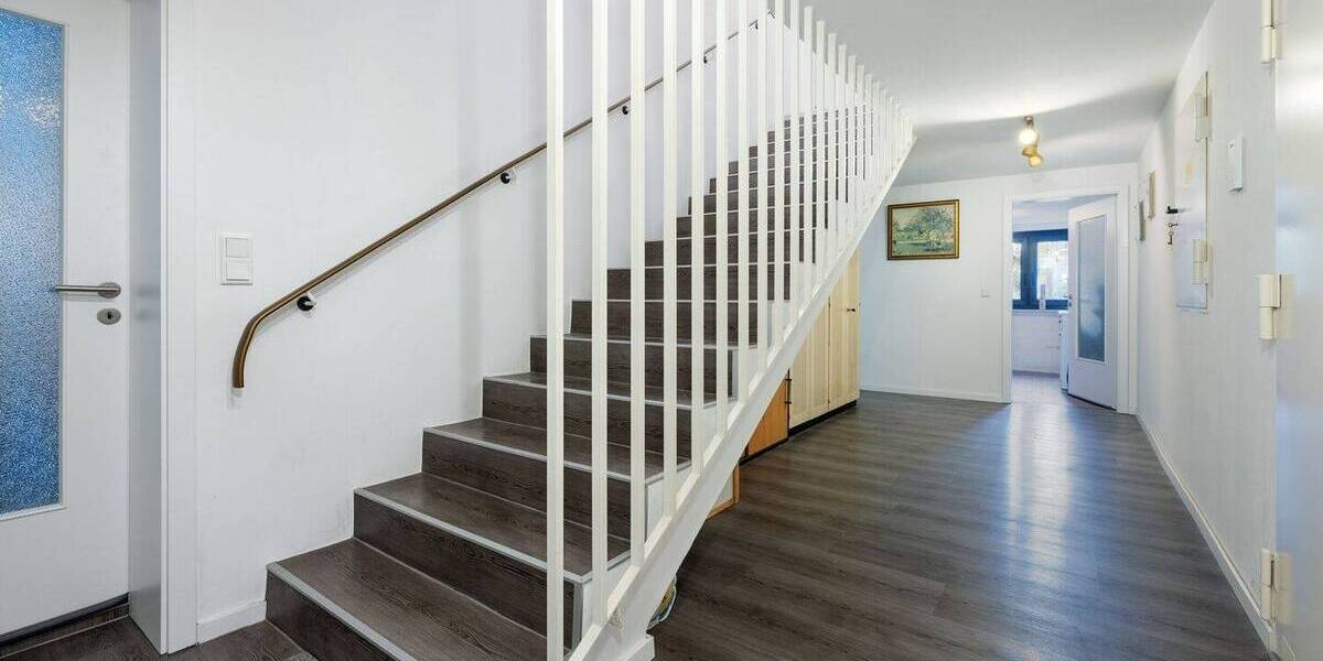 Einfamilienhaus Wuppertal Barmen - 7 Zimmer, 260 m&sup2;, 899.000&euro; | Angebot:25693639