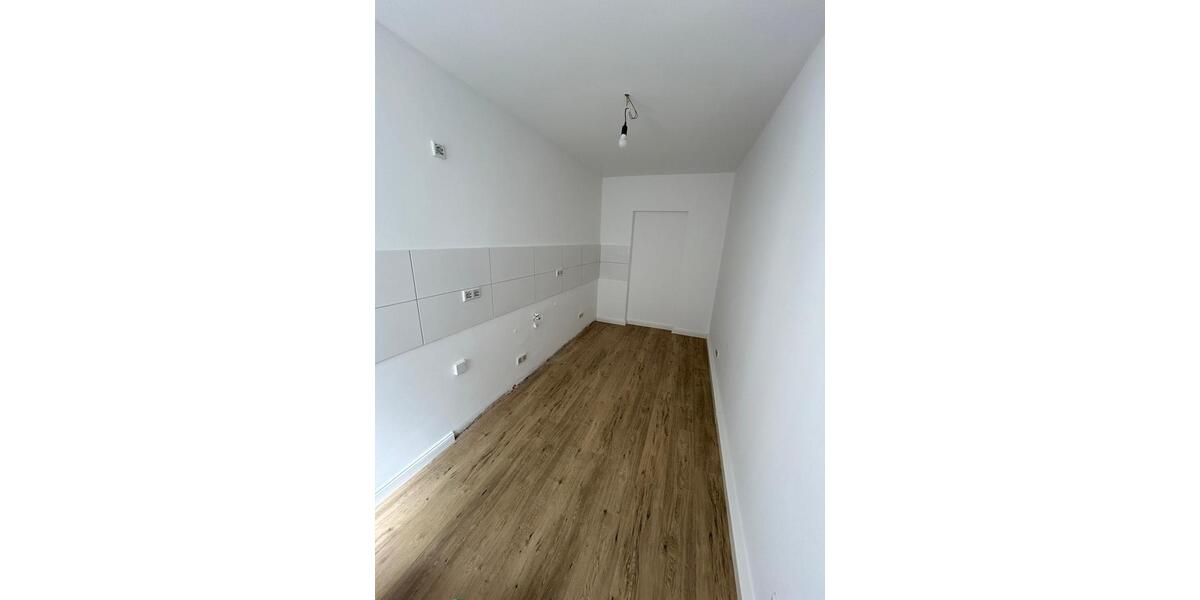 Etagenwohnung Wuppertal Lichtenplatz - 2 Zimmer, 54 m&sup2;, 668&euro; | Angebot:26532487