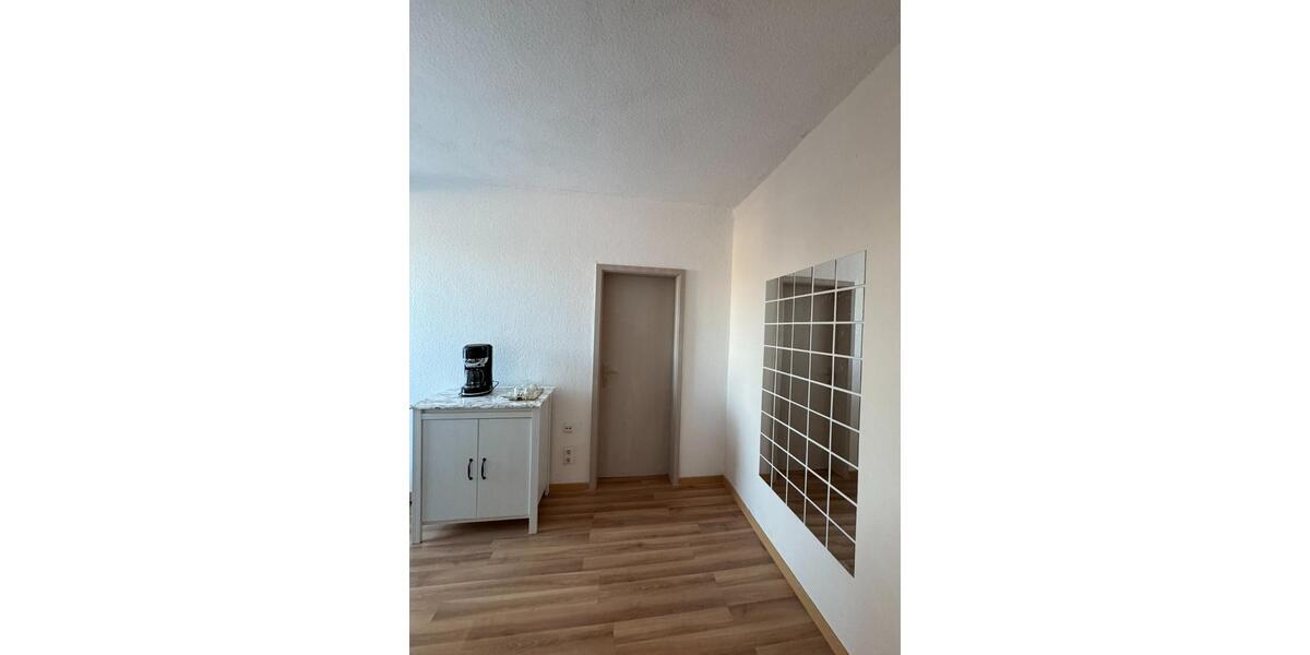 Dachgeschoßwohnung Düsseldorf Stadtbezirk 8 - 1 Zimmer, 9 m&sup2;, 525&euro; | Angebot:25840820