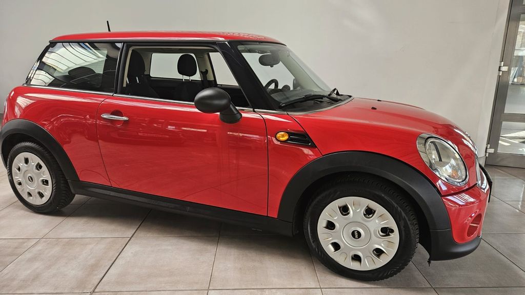 Mini ONE 119.370 km 7.980 &euro; Heiligenhaus 42579