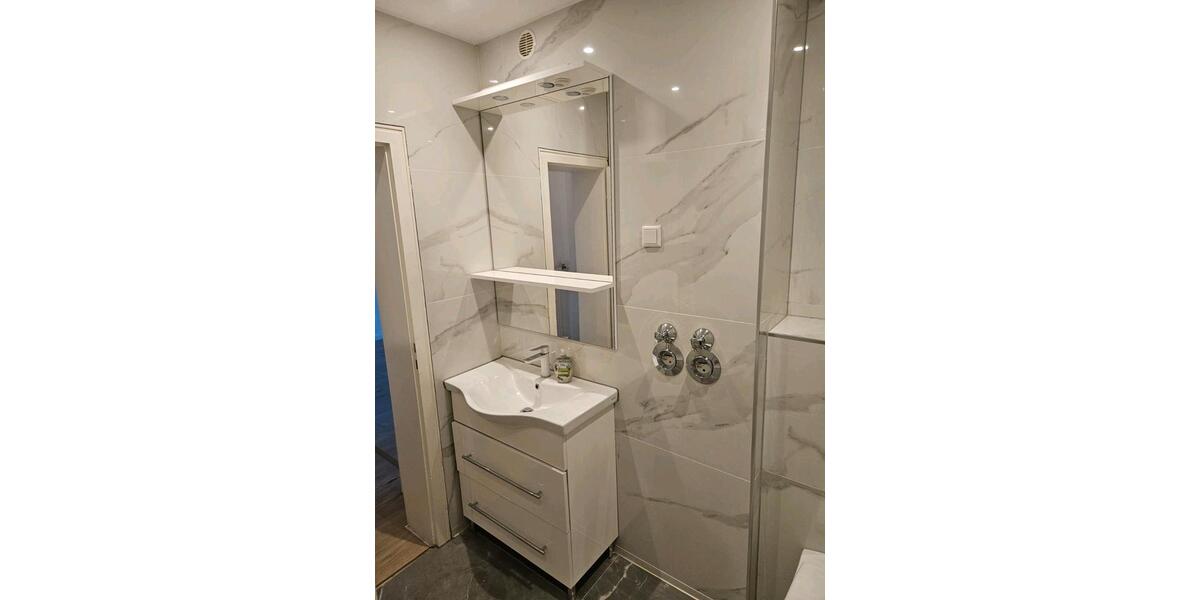 Etagenwohnung Erkrath - 2 Zimmer, 45 m&sup2;, 850&euro; | Angebot:25100416