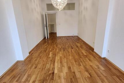 Gewerbeobjekt Essen Stadtbezirk II - 300&euro; | Angebot:26537553