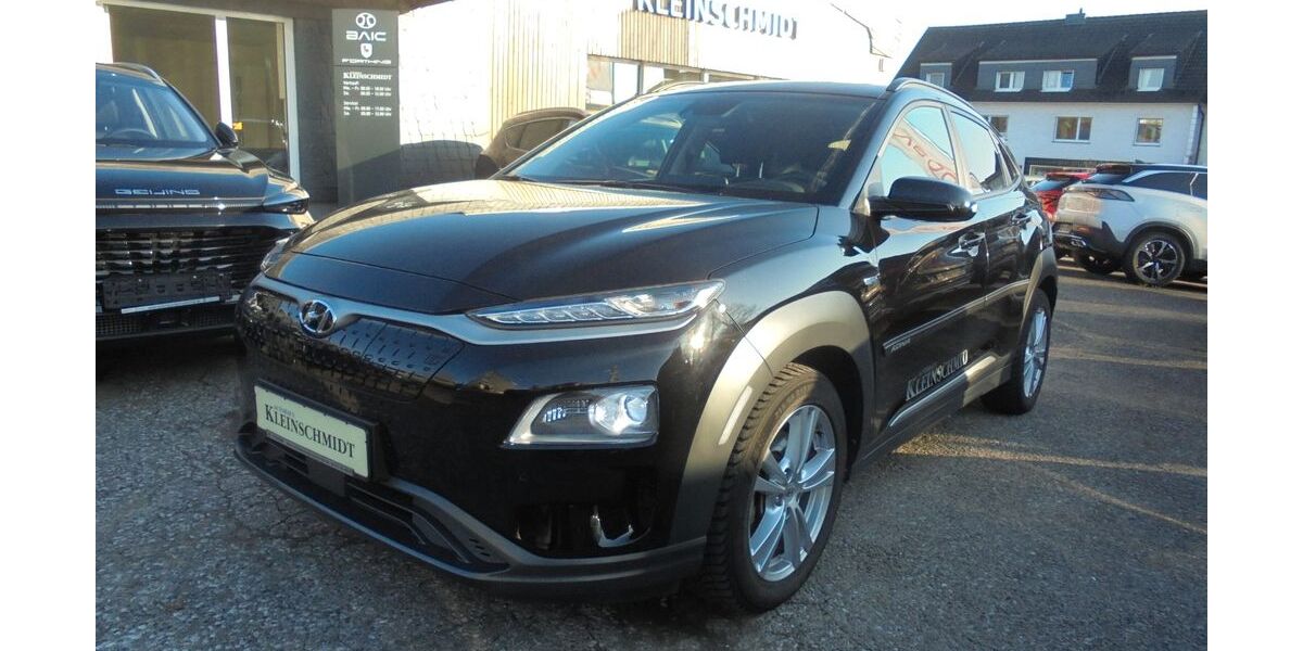 Hyundai KONA 38.800 km 19.990 &euro; Radevormwald 42477