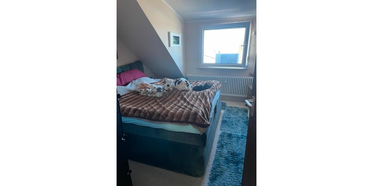 Dachgeschoßwohnung Remscheid Reinshagen - 2 Zimmer, 60 m&sup2;, 118.000&euro; | Angebot:26586261