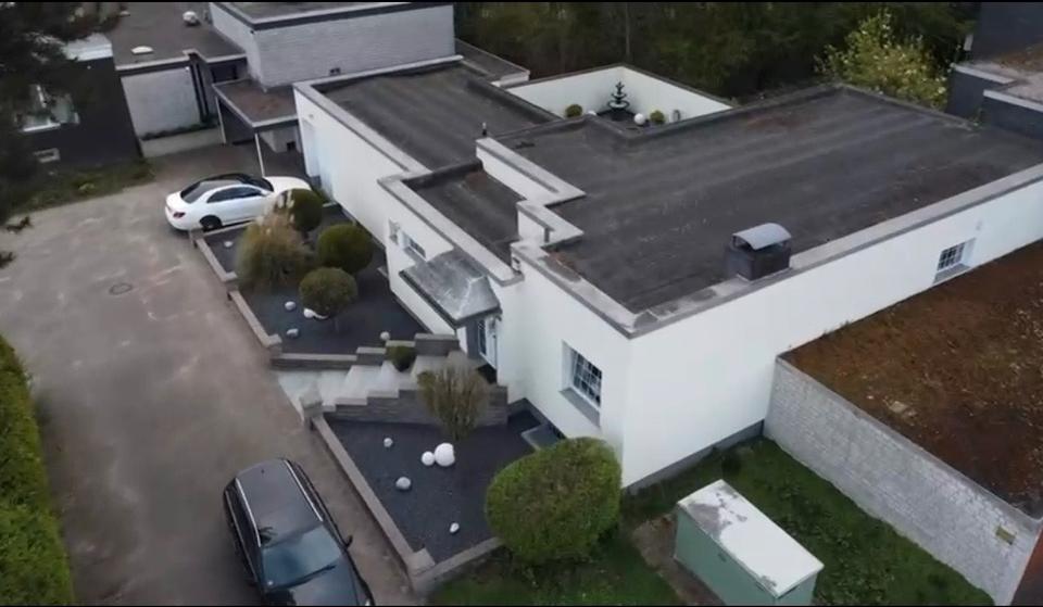 Bungalow Gelsenkirchen Gelsenkirchen-Mitte - 8 Zimmer, 270 m&sup2;, 2.150&euro; | Angebot:26107848