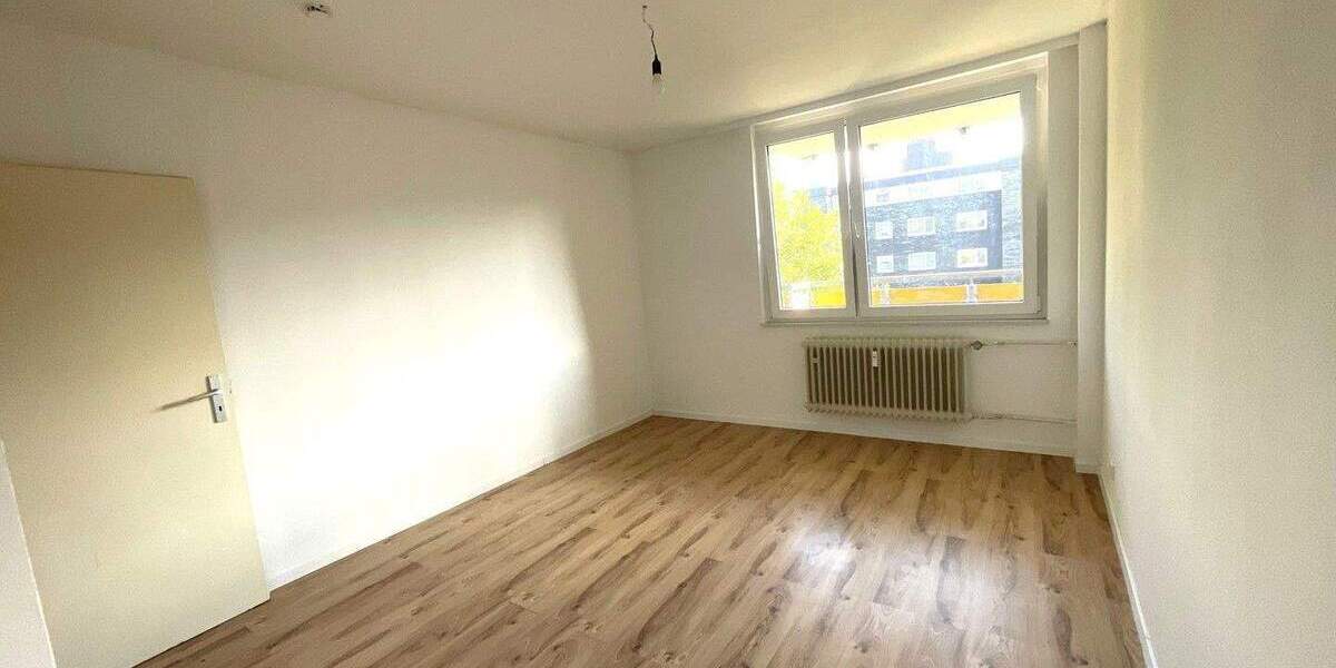 Etagenwohnung Wuppertal Barmen - 2 Zimmer, 64 m&sup2;, 560&euro; | Angebot:25870156